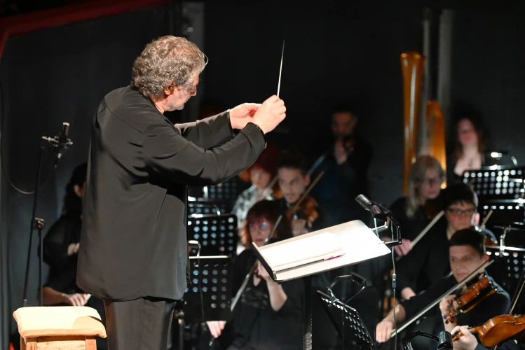 Операта "Ернани"  - постановка на Държавна опера - Русе